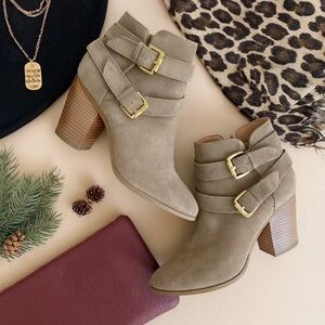 Express buckle suede chunky heel ankle boot/ bootie ❤️